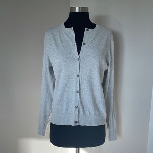 ❌SOLD❌ Banana Republic lightweight cardigan